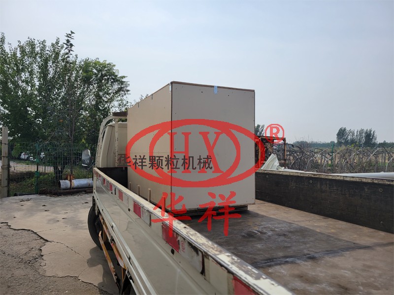 魚(yú)餌飼料顆粒機 魚(yú)餌飼料顆粒機